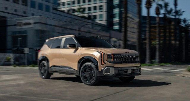 Kia Seltos 2027 được nâng cấp thiết kế và công nghệ, giá bán cũng cao hơn trước